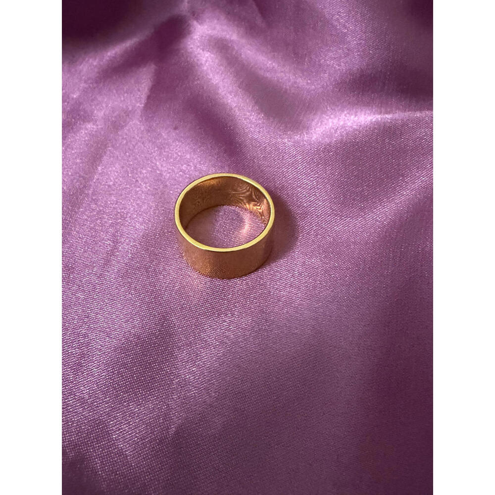 (SOLD) LETTI NY Pat Minimalist Ring (9mm) in Gold (Size 5)